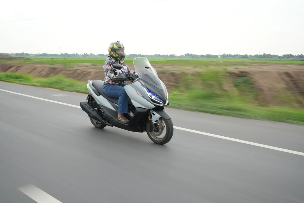 ลองขี่  Zontes 350e