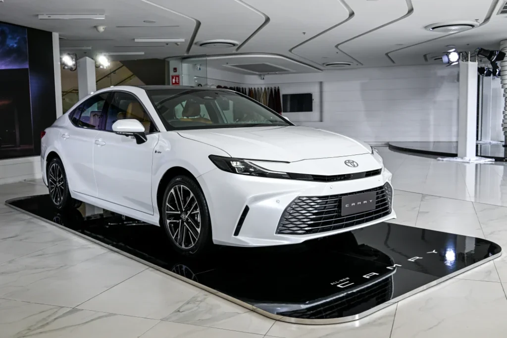 Toyota Camry 2025