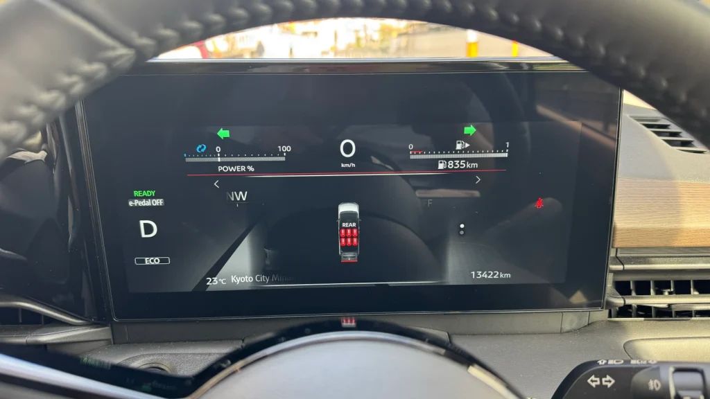 Nissan Serena e-Power Driving Japan