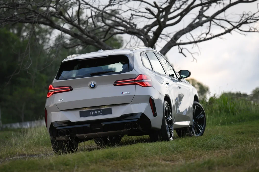 BMW X3 M50 xDrive BMW X3 M50 xDrive