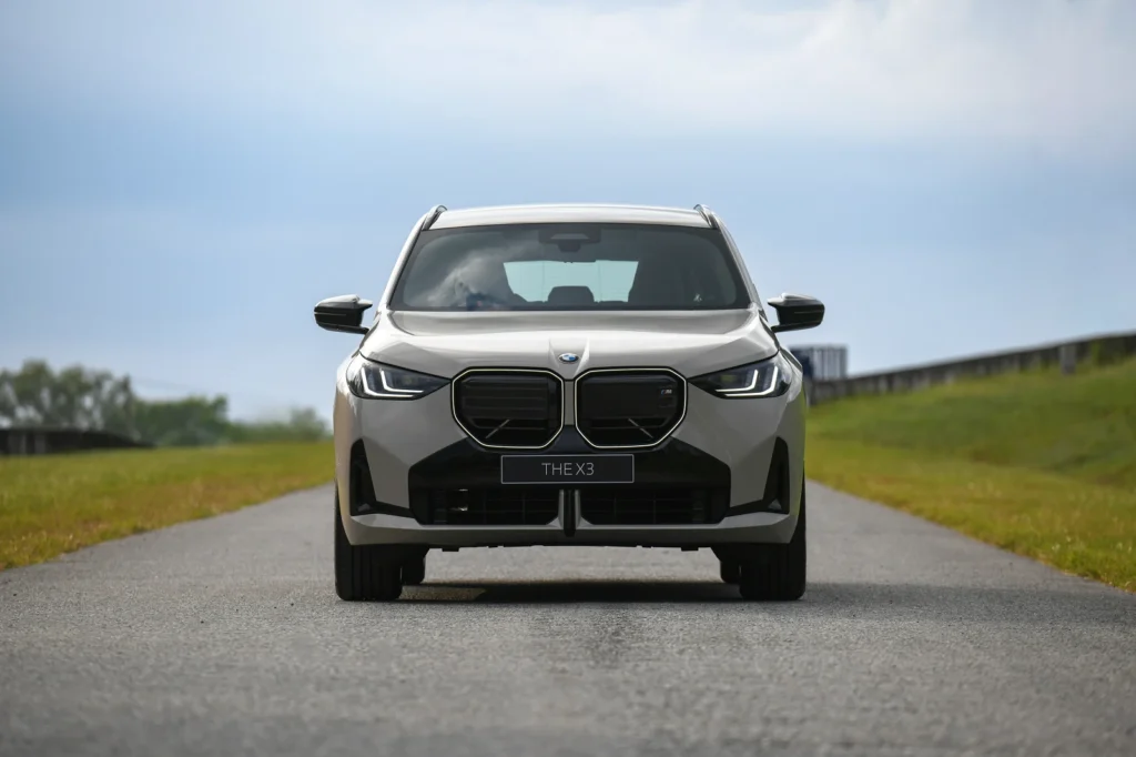 BMW X3 M50 xDrive BMW X3 M50 xDrive