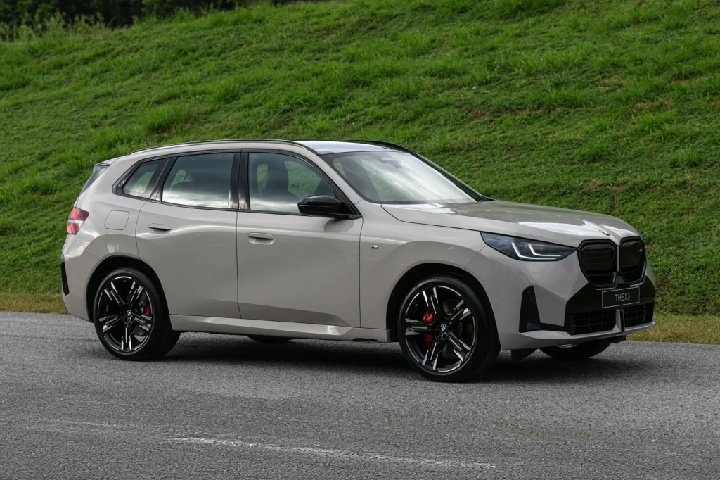 BMW X3 M50 xDrive BMW X3 M50 xDrive