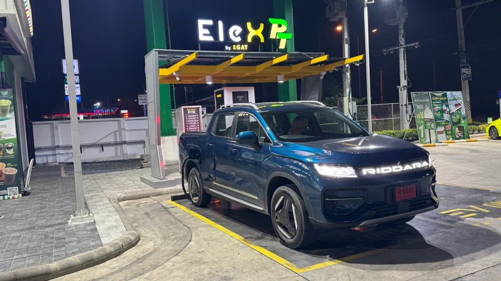 รถทดสอบ  Riddara RD6 4WD 86 Kwh