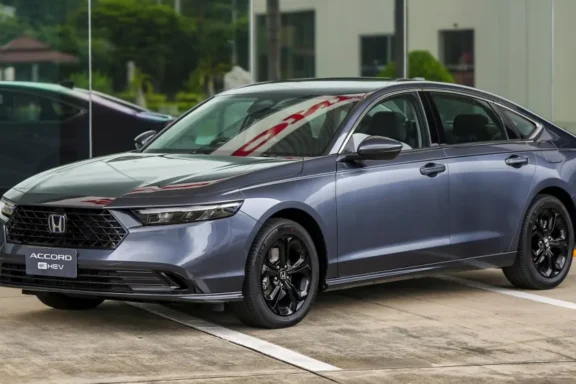 2025 Honda Accord e:HEV