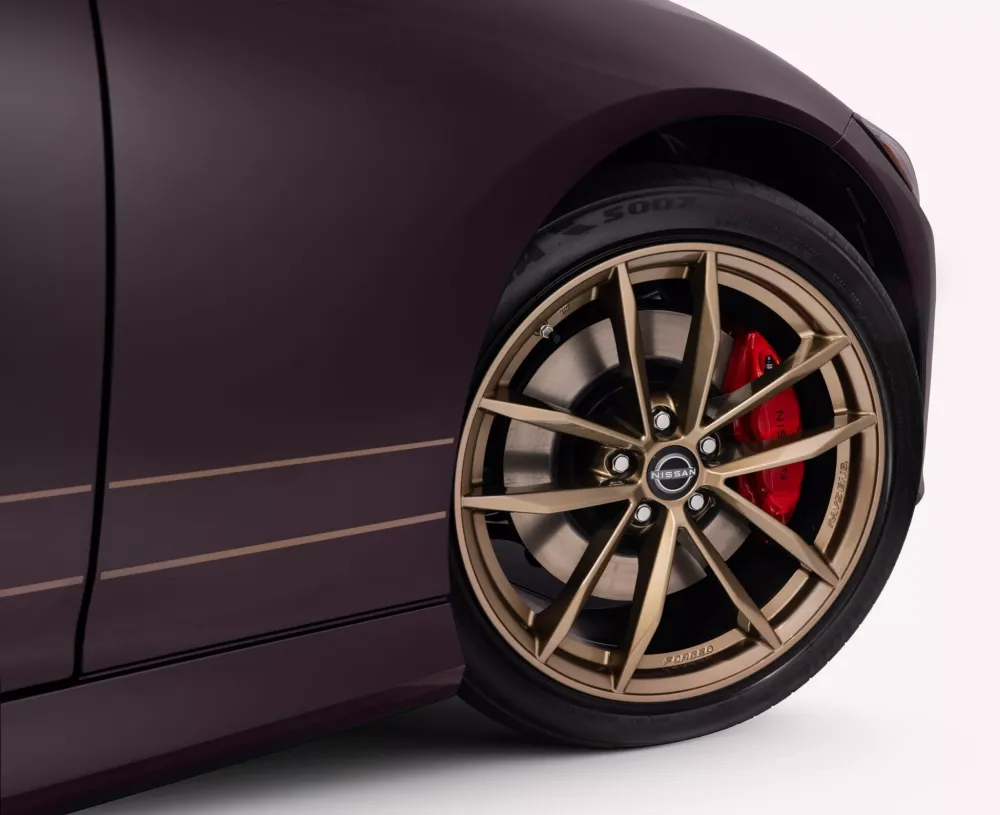 Nissan Z Heritage Edition