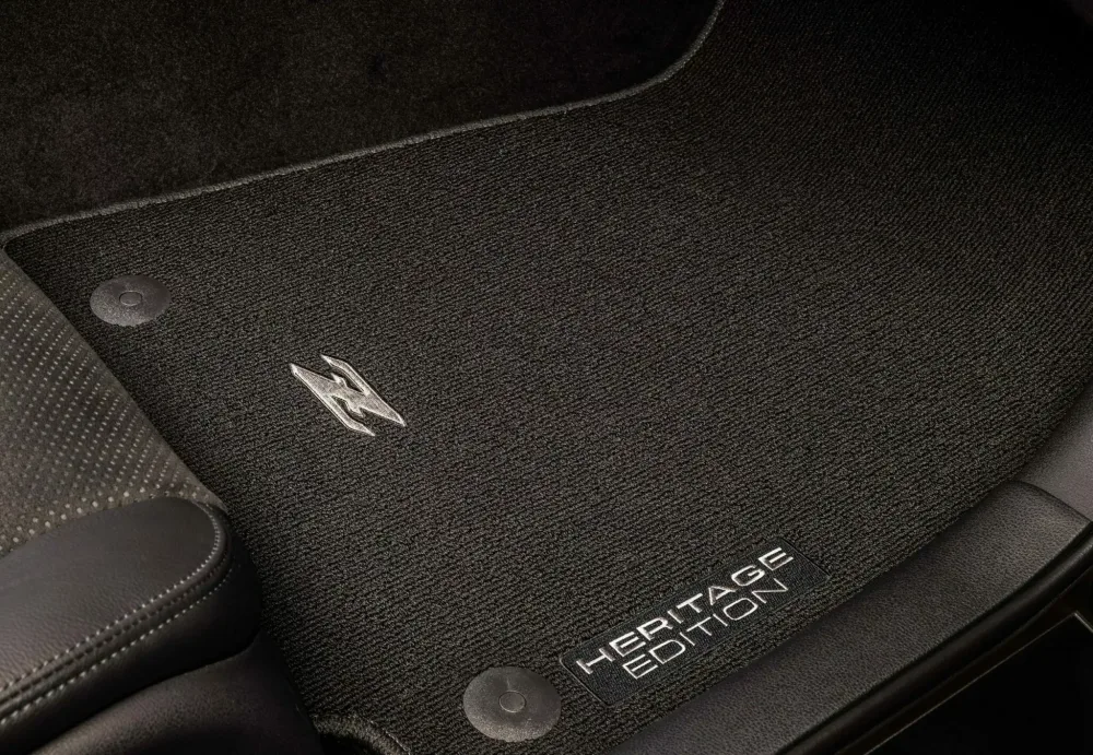 Nissan Z Heritage Edition