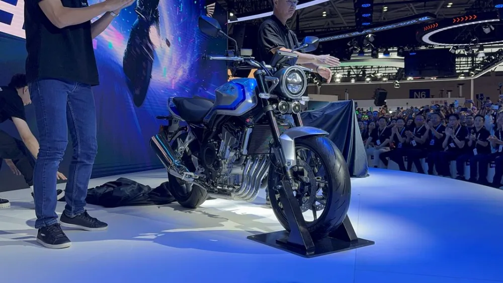 2026 Honda CB500 Super Four