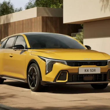 2026 KIA K4 5DR Hatchback