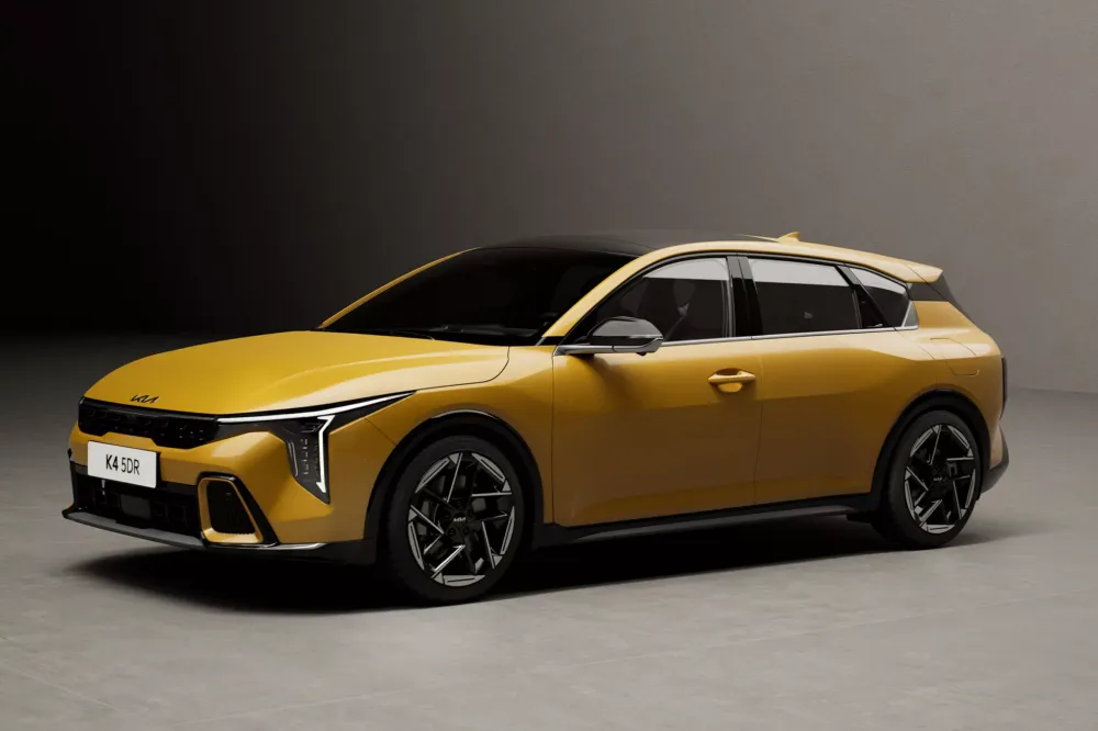 2026 KIA K4 5DR Hatchback