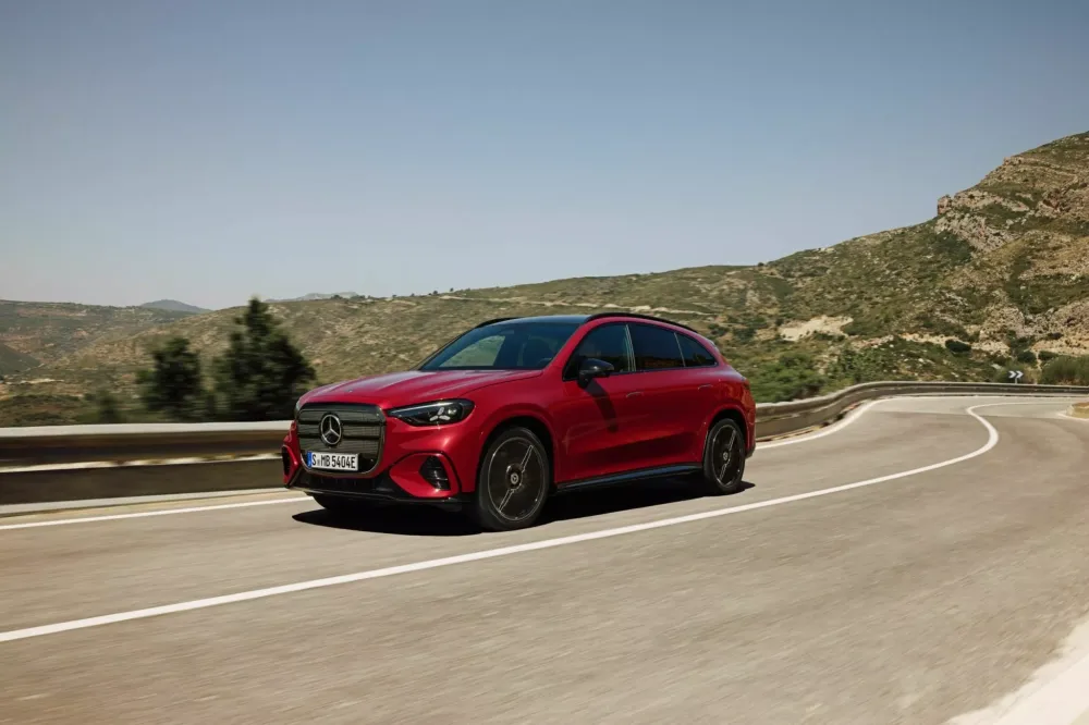 Mercedes-Benz GLC with EQ Technology