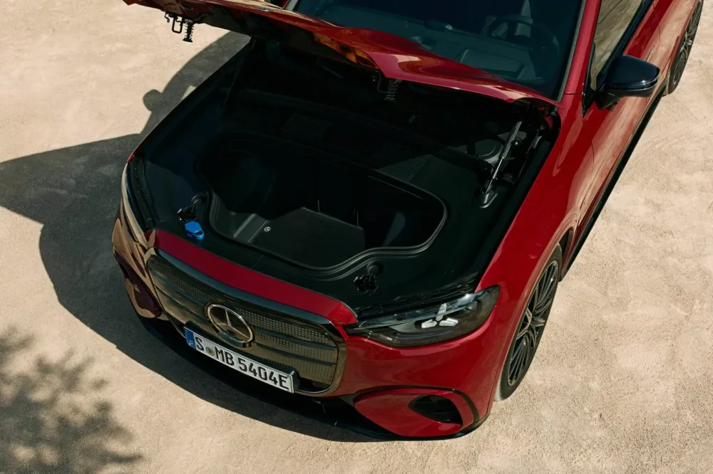 Mercedes-Benz GLC with EQ Technology