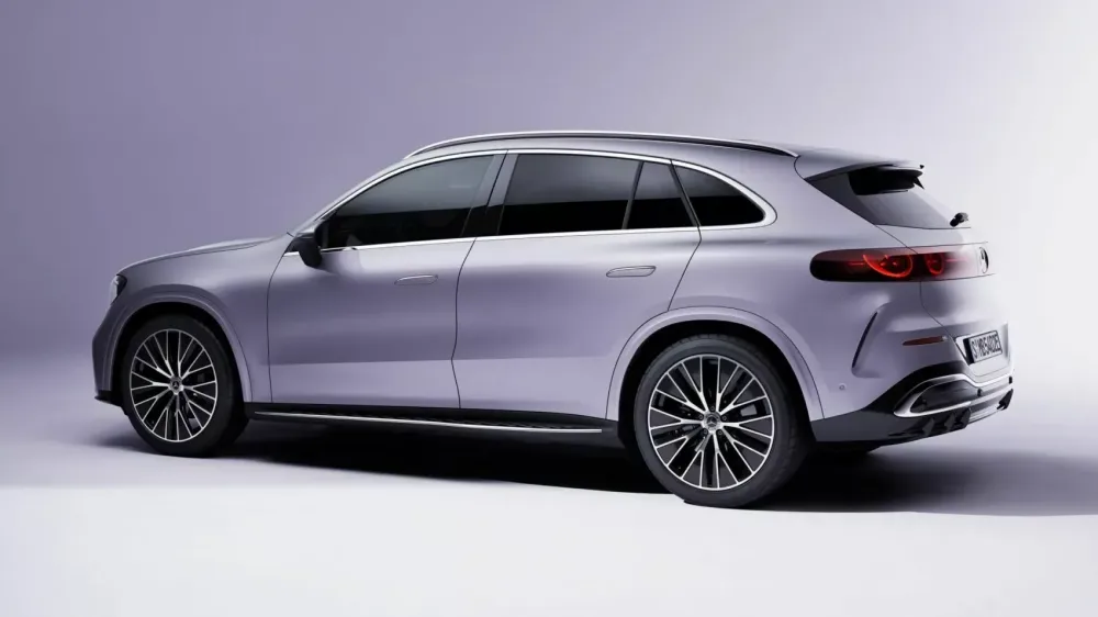 Mercedes-Benz GLC with EQ Technology