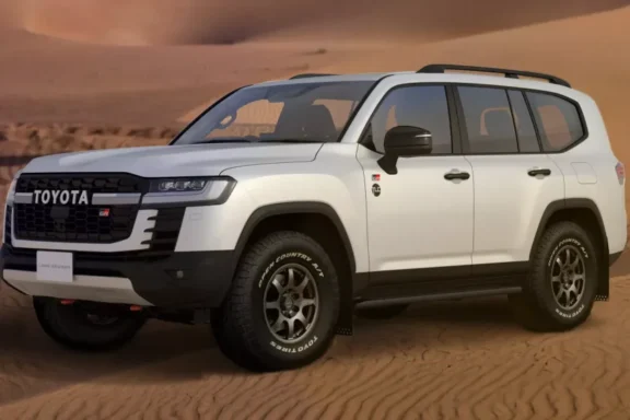 Toyota Land Cruiser GR Sport Rally Raid