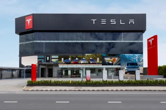 Tesla Center RAMA5