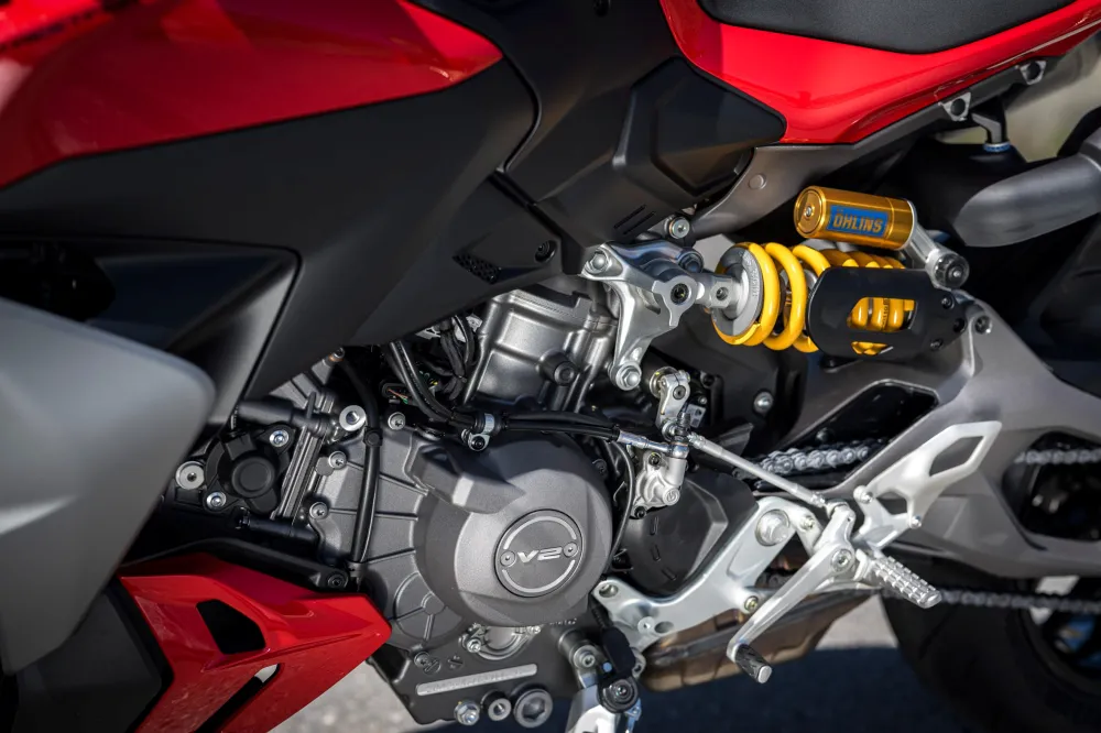 2025 Ducati Streetfighter V2 S