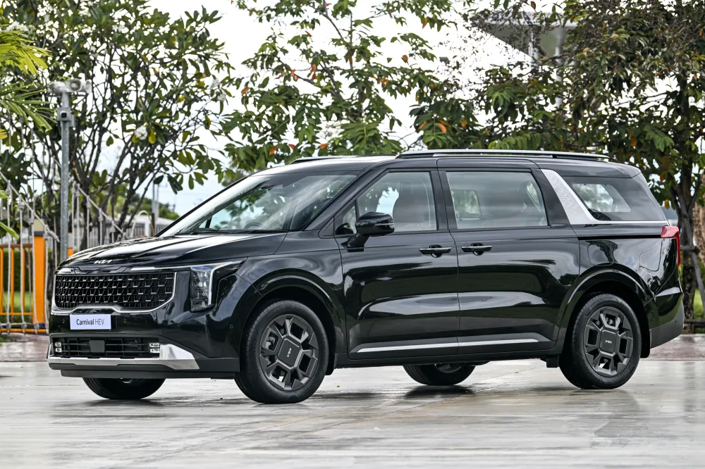 2025 KIA Carnival HEV