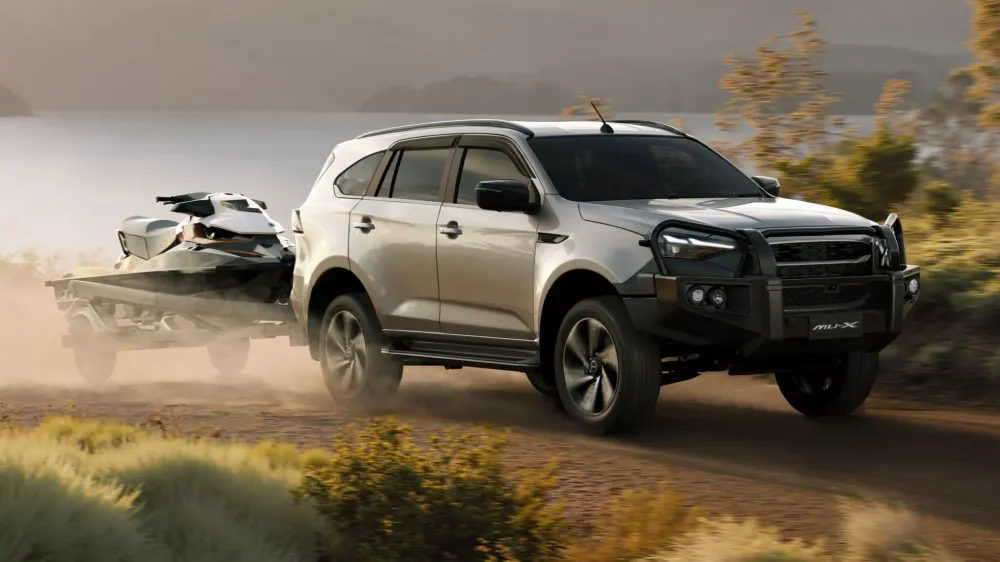 Isuzu MU-X Tour Mate