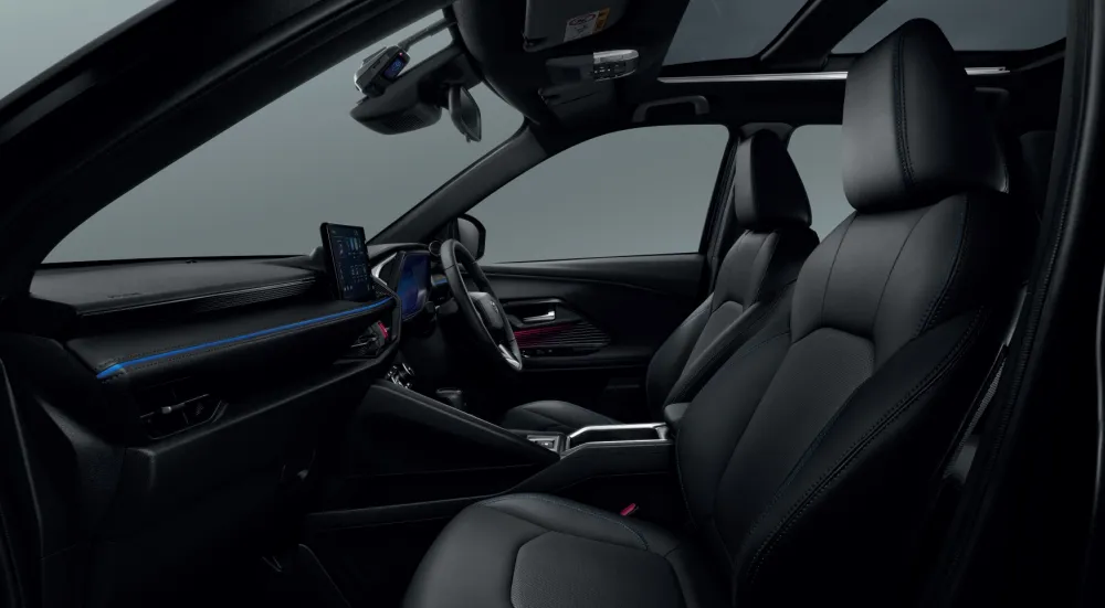 TOYOTA YARIS CROSS NIGHTSHADE