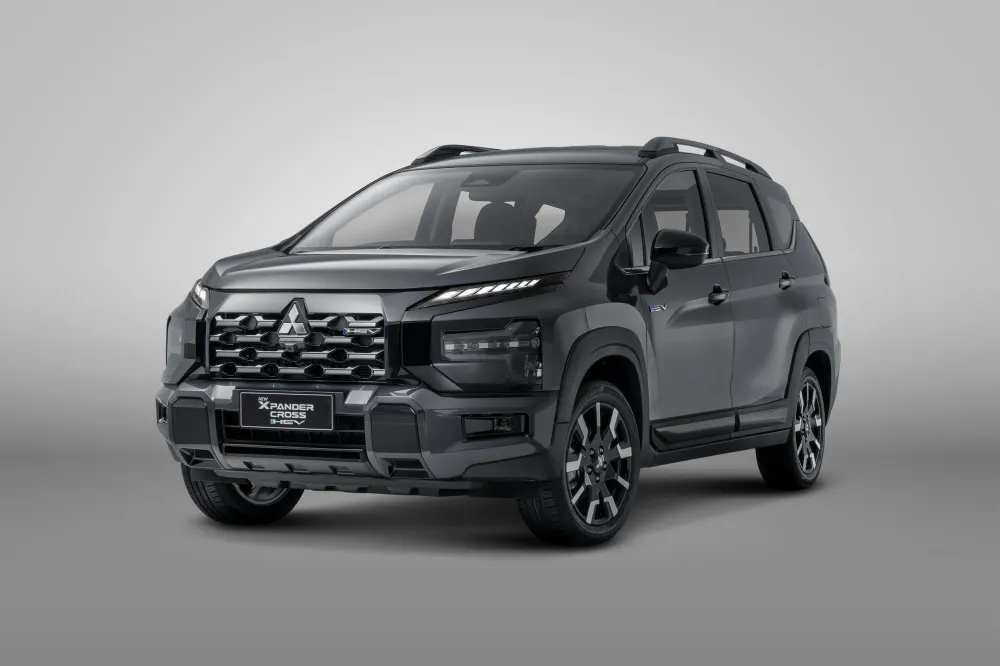 Mitsubishi Xpander Cross HEV