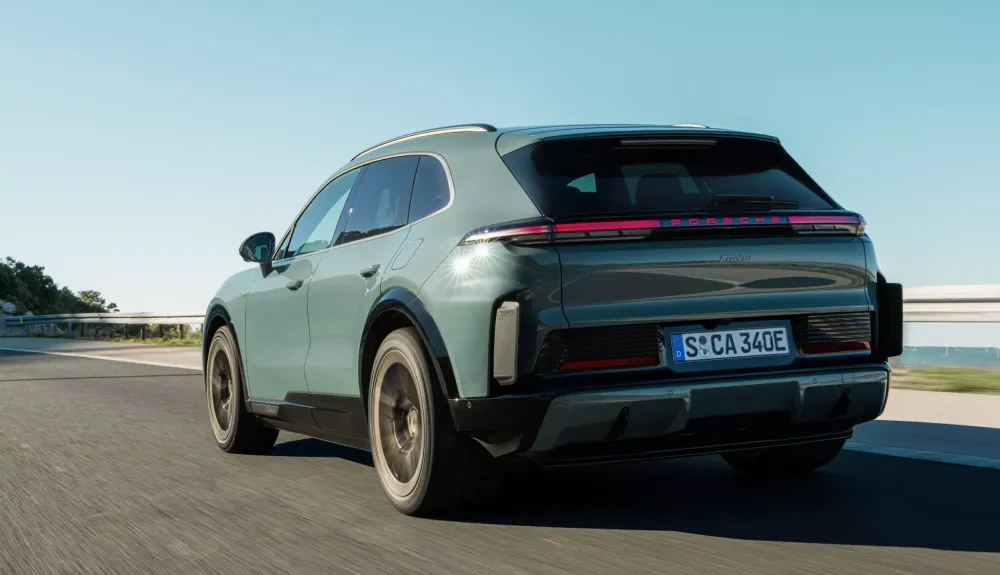 Porsche Cayenne Turbo Electric