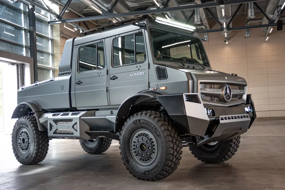 Mercedes Unimog U 4030